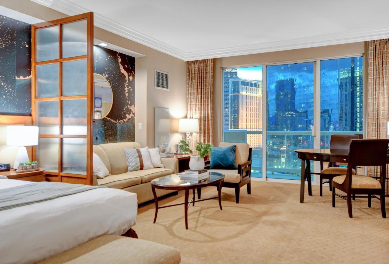 Balcony Full Strip View Suite Mgm Signature Free Valet Las Vegas Exterior foto