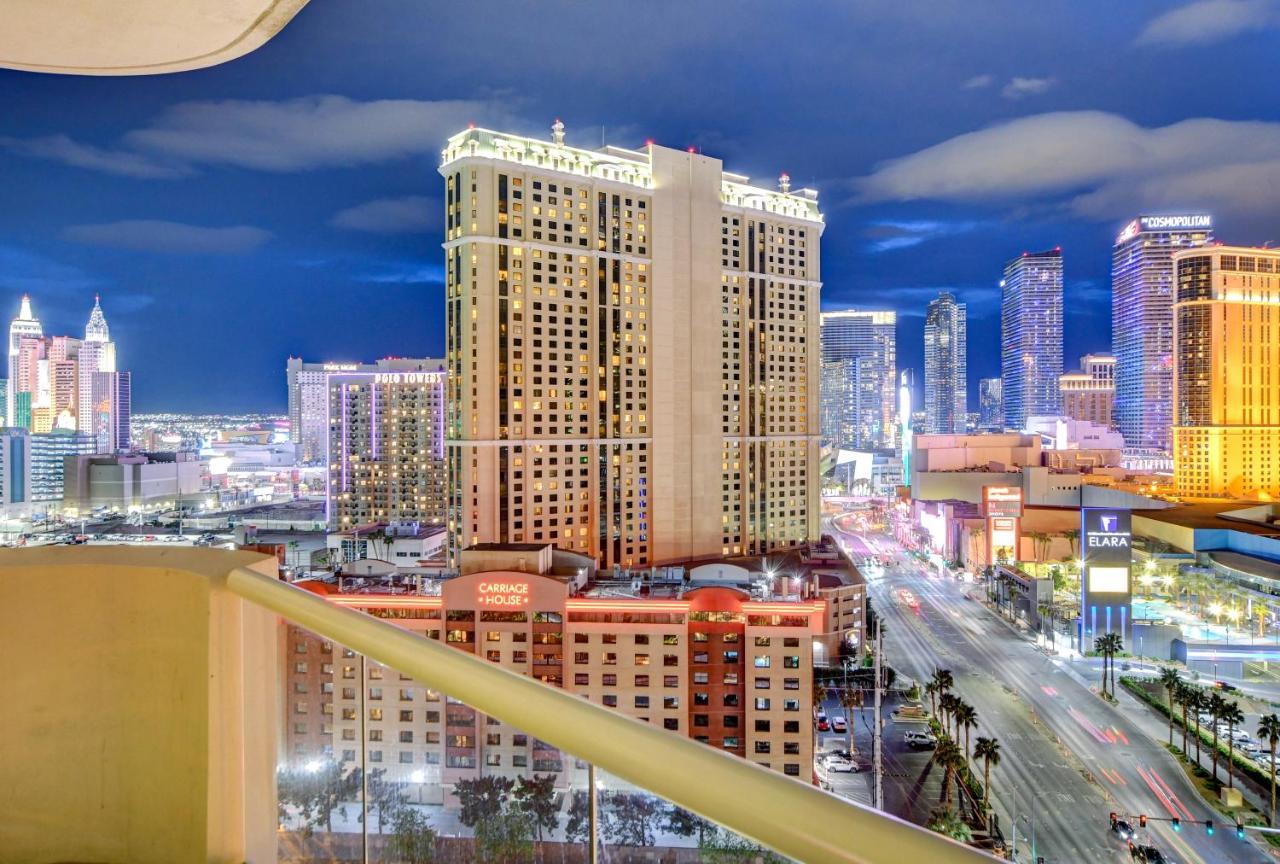 Balcony Full Strip View Suite Mgm Signature Free Valet Las Vegas Exterior foto