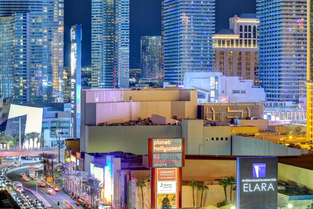 Balcony Full Strip View Suite Mgm Signature Free Valet Las Vegas Exterior foto